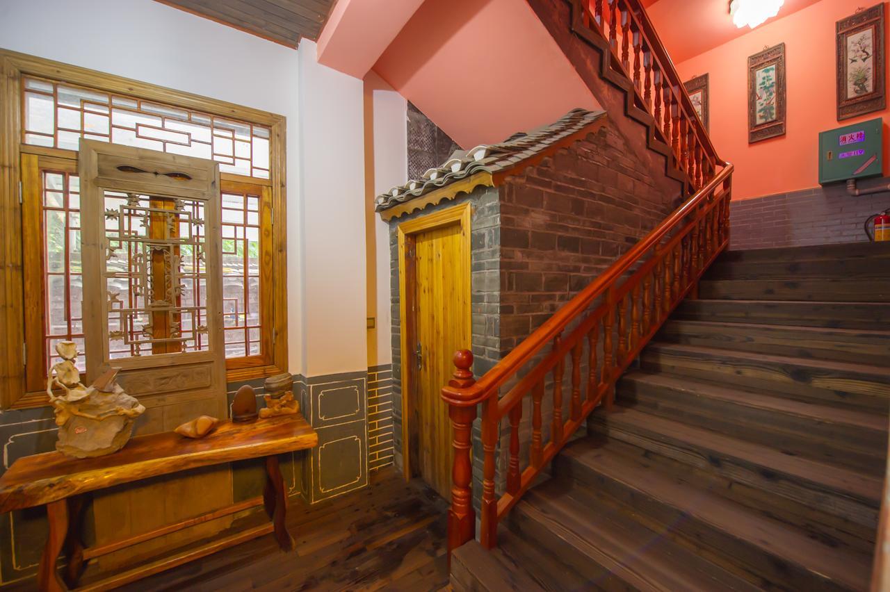 Yangshuo Scenic Mountain Retreat Hotel Exterior photo