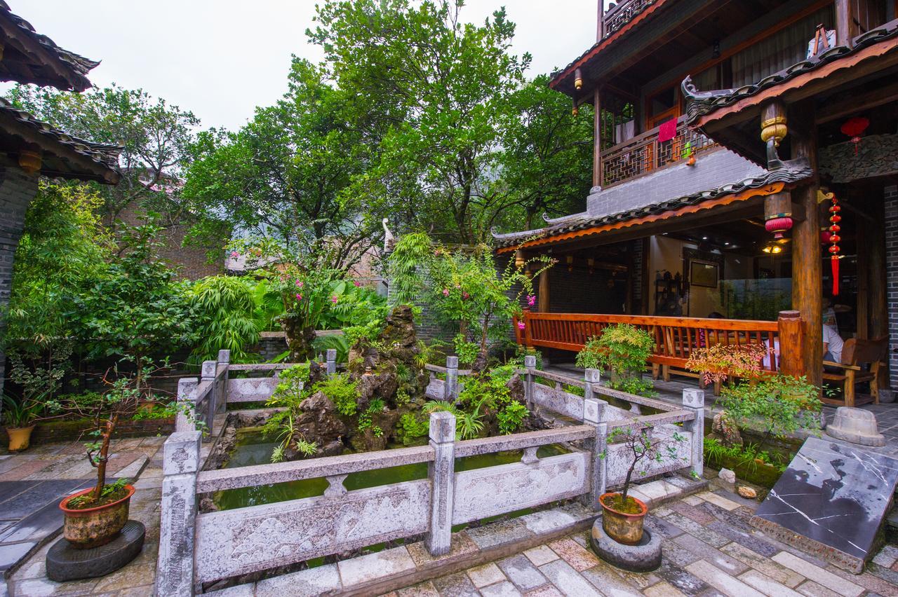 Yangshuo Scenic Mountain Retreat Hotel Exterior photo