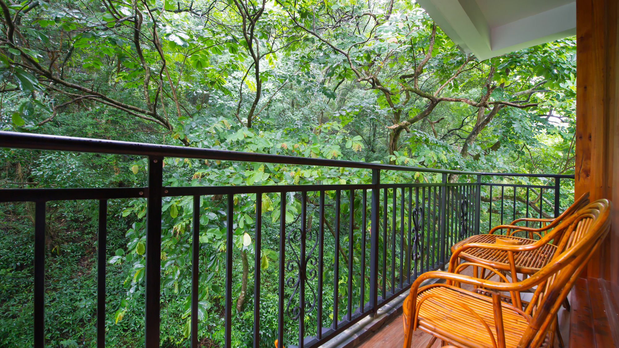 Yangshuo Scenic Mountain Retreat Hotel Exterior photo