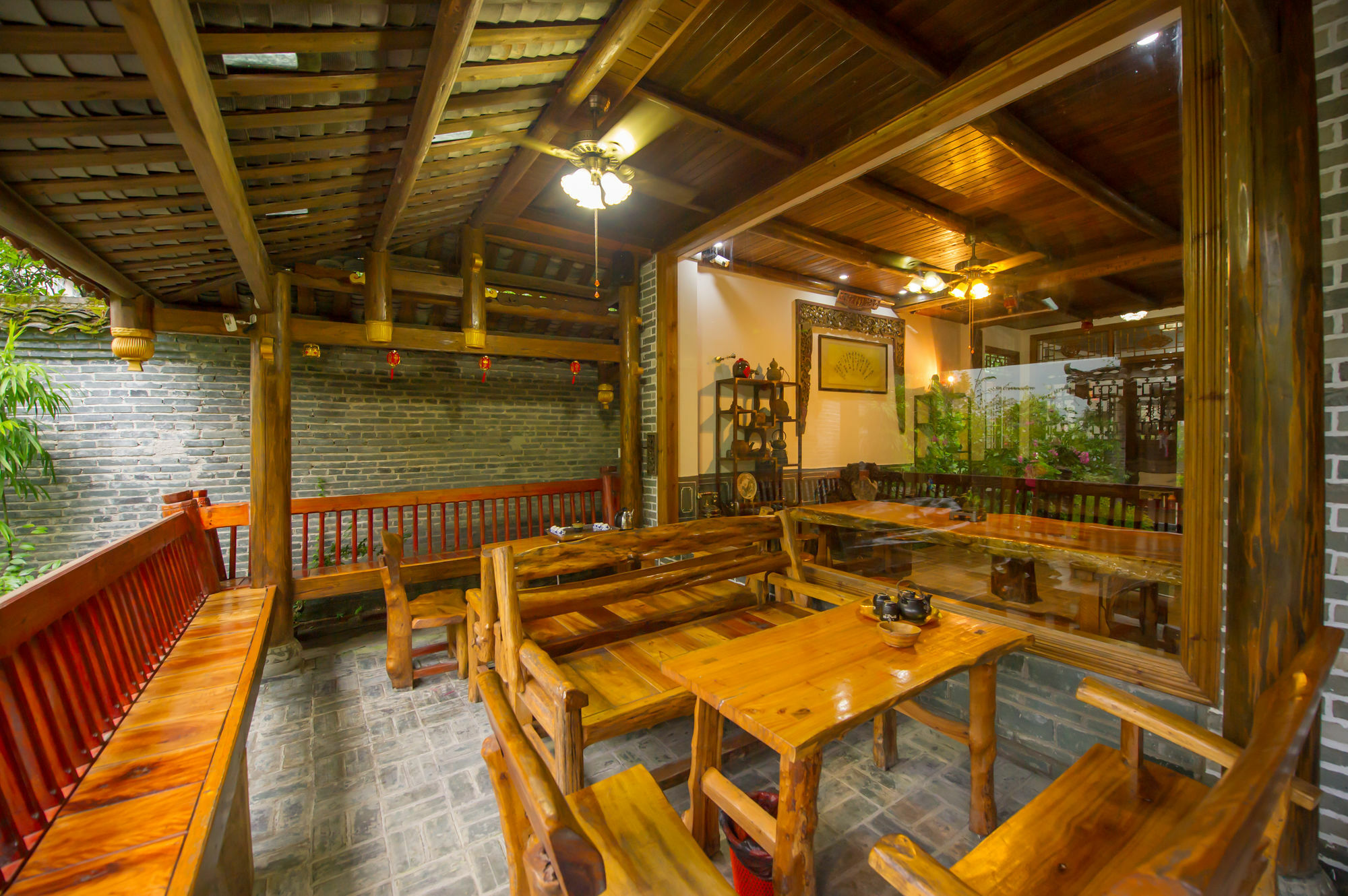 Yangshuo Scenic Mountain Retreat Hotel Exterior photo